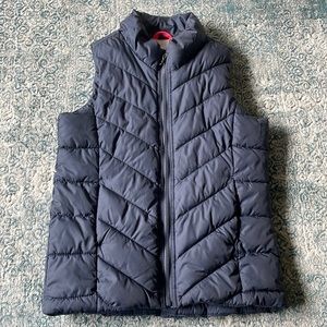 Old Navy girls puffer vest dark gray size Large (10-12). EUC